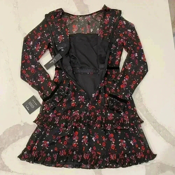Lulus NWT Floral to See Black Floral Print Long Sleeve Mini Dress Womens Size XS - Picture 5 of 8